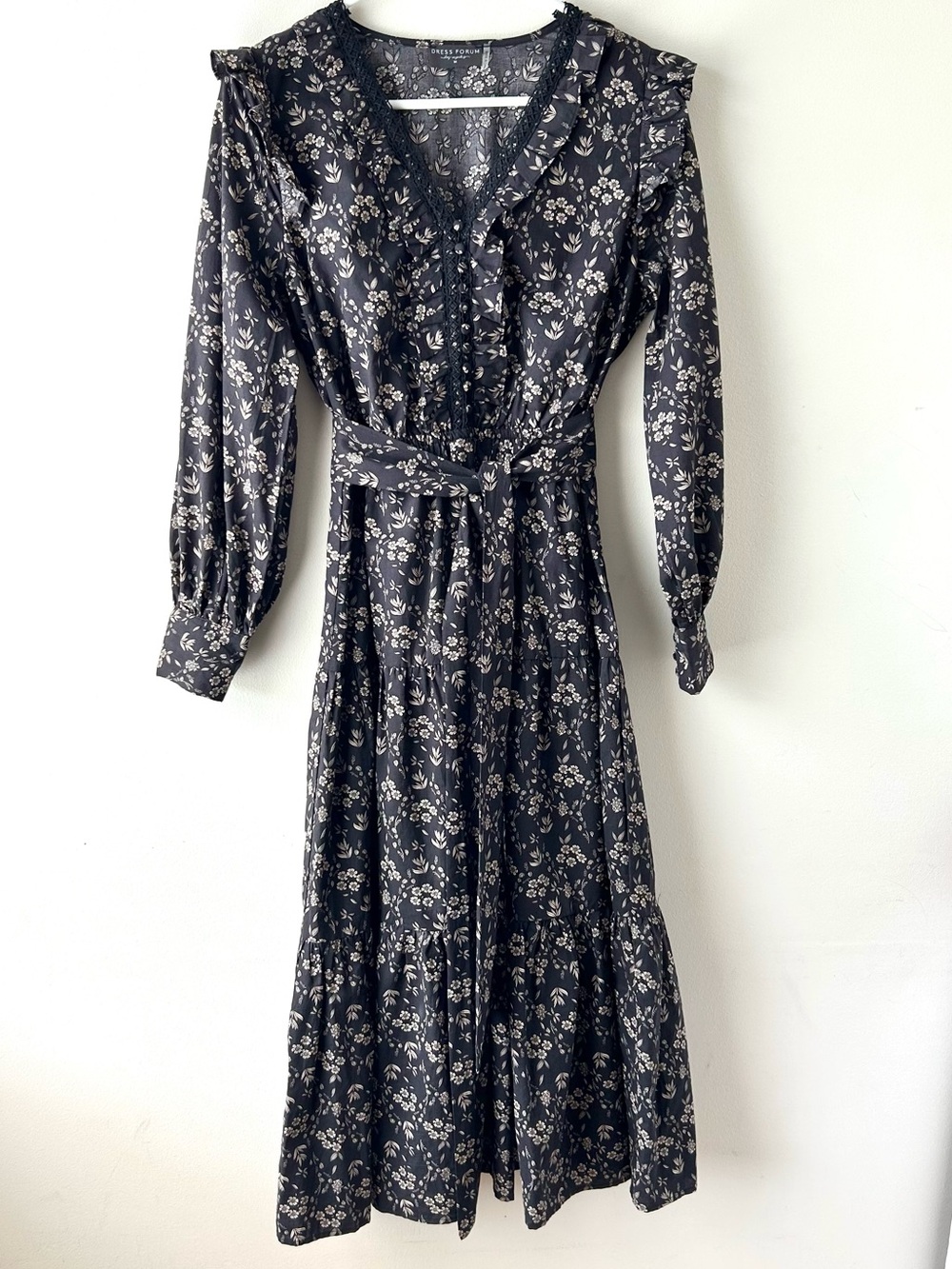 Dress Forum Tiered Ruffle Midi Dress Boho Peasant Cottagecore Floral Black Tan M